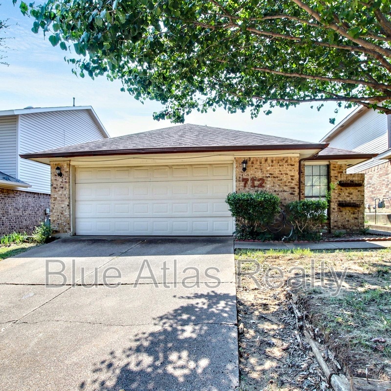Mesquite House: 712 Via Miramonte