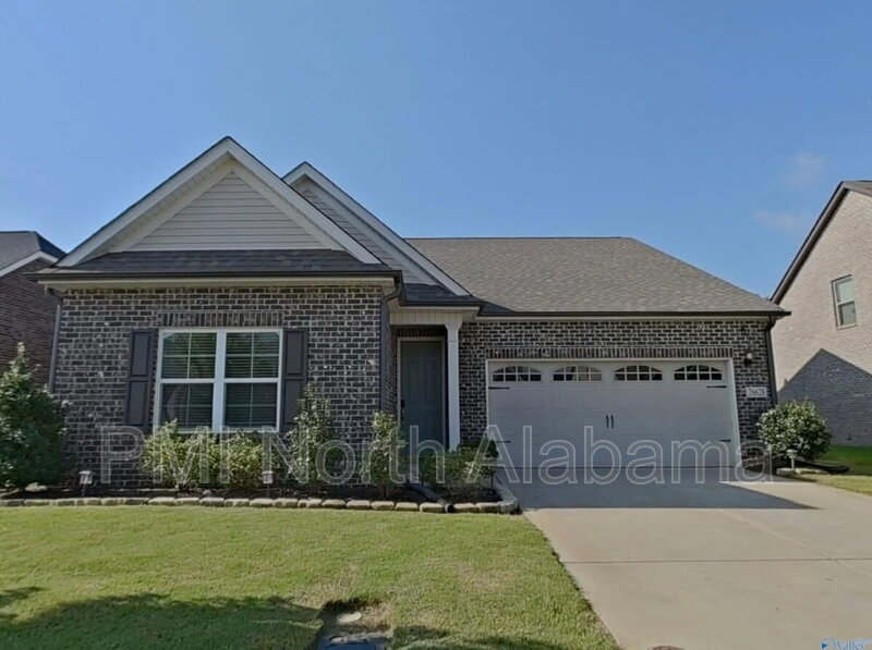 Athens House: 26628 Kyle Ln