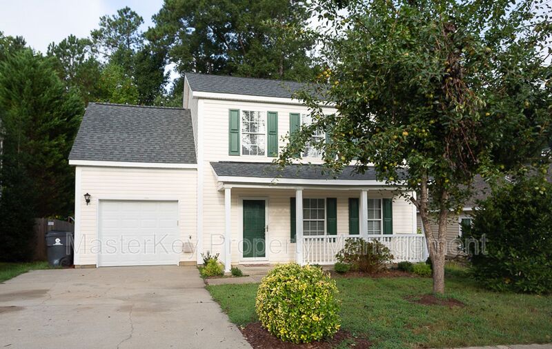 Apex House: 204 Evening Star Dr