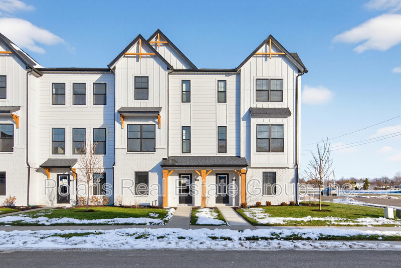 Westfield House: 4390 Douro Trail