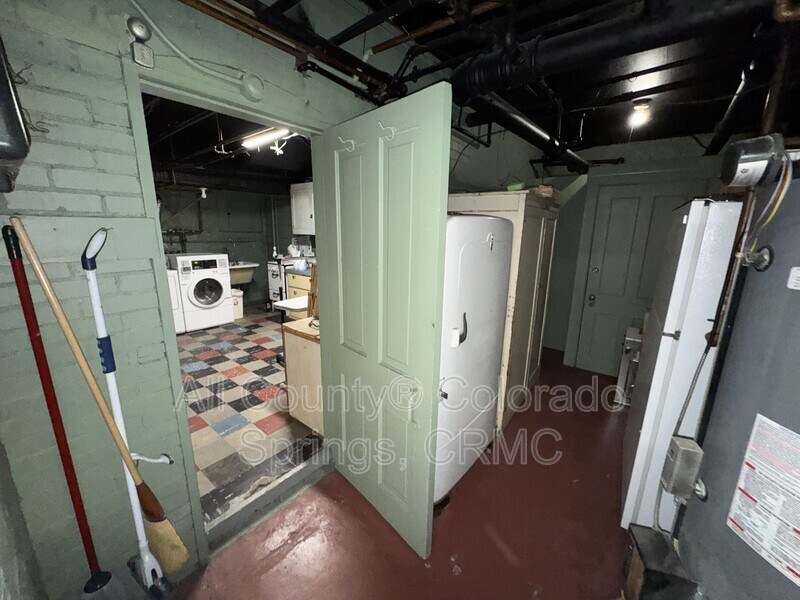 Main Rental Photo 17