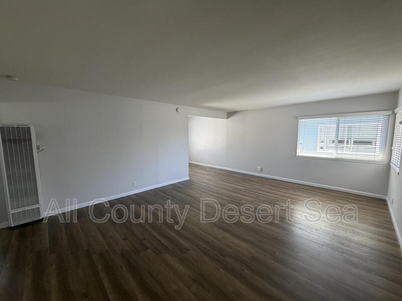 Huntington Beach Condo: 414 13th St