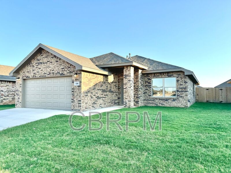 Lubbock House: 7206 26th Street