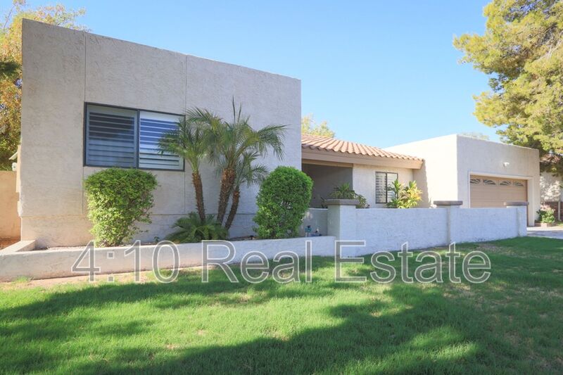 Tempe House: 951 E Leeward Lane