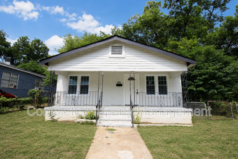 Birmingham House: 932 Court T