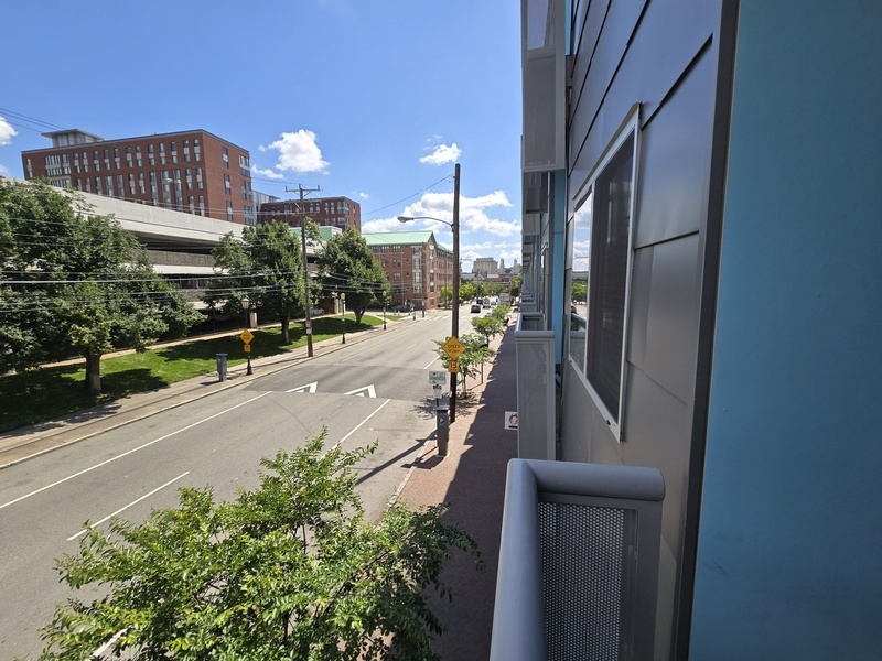 Richmond Condo: 805 W Cary St