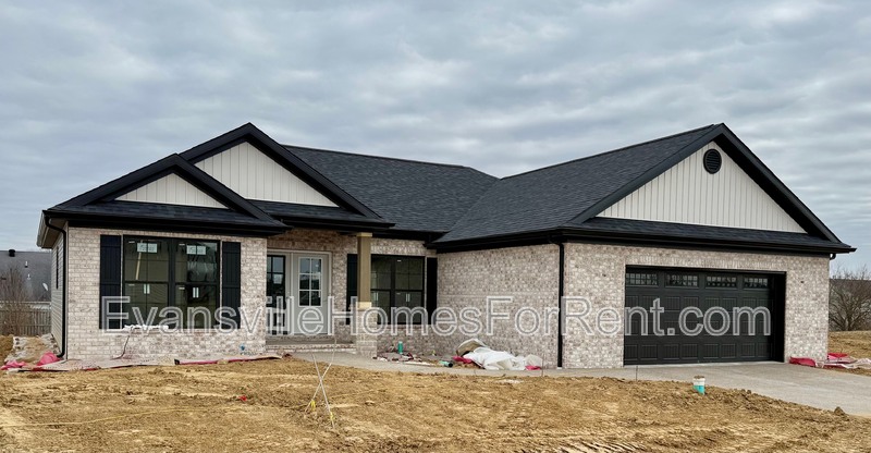 Evansville House: 12833 Halle Drive