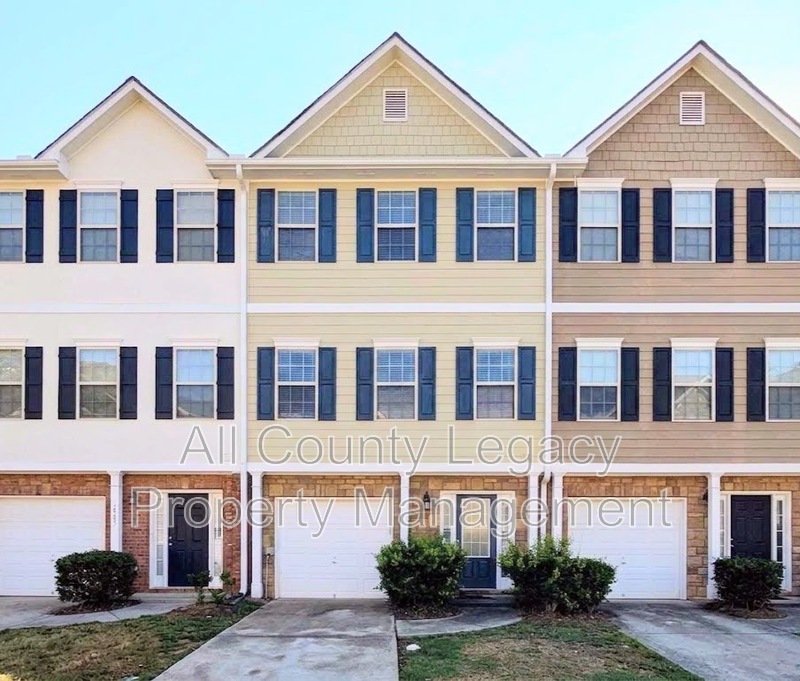 Main image for 6381 Redan Square