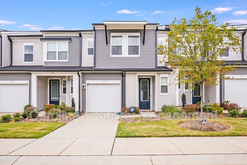 Charlotte House: 3133 Hutton Gardens Ln