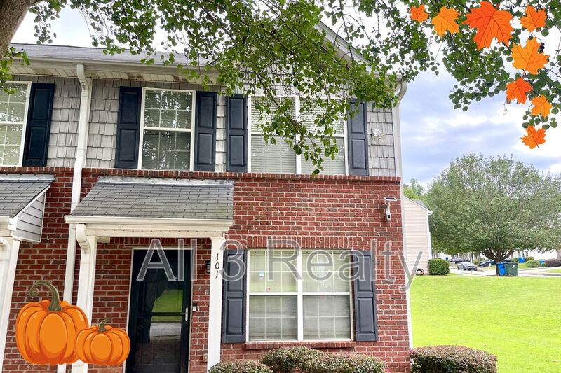 Atlanta House: 101 Prattling Ct