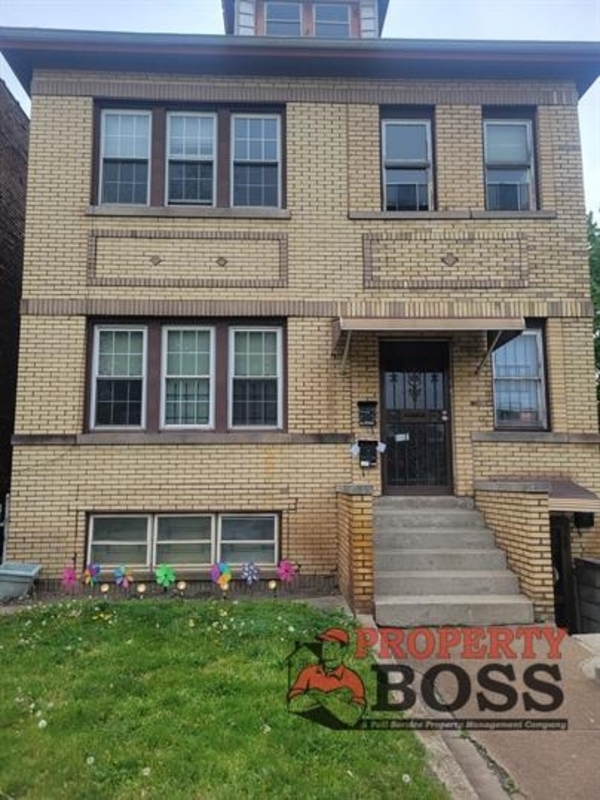 Gary House: 1412 Connecticut Apt 4