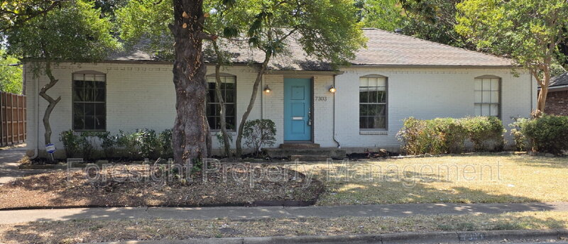 Dallas House: 7303 Bucknell Drive