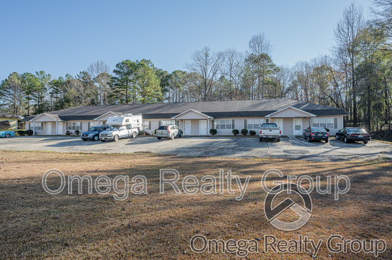 Mc Calla Condo: 484 Grey Hill Rd