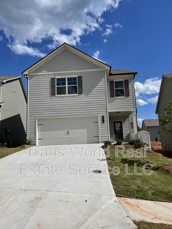 Auburn House: 114 Auburn Depot Drive
