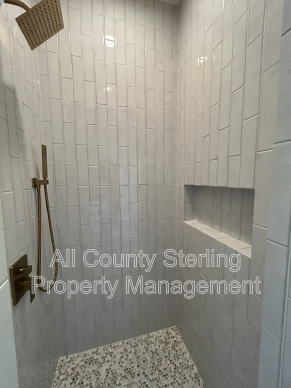Main Rental Photo 21