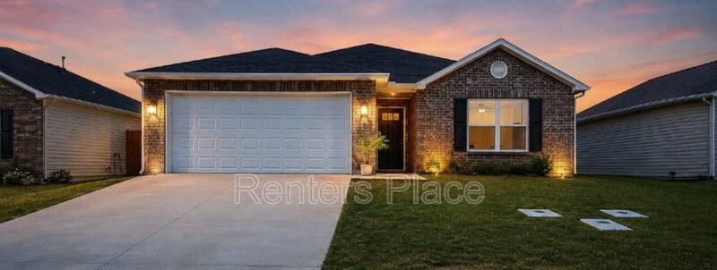 Claremore House: 2107 South Amarillo Drive