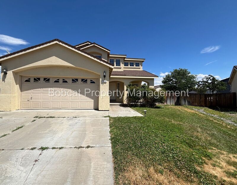 Carson City House: 1477 Ridge Point Dr
