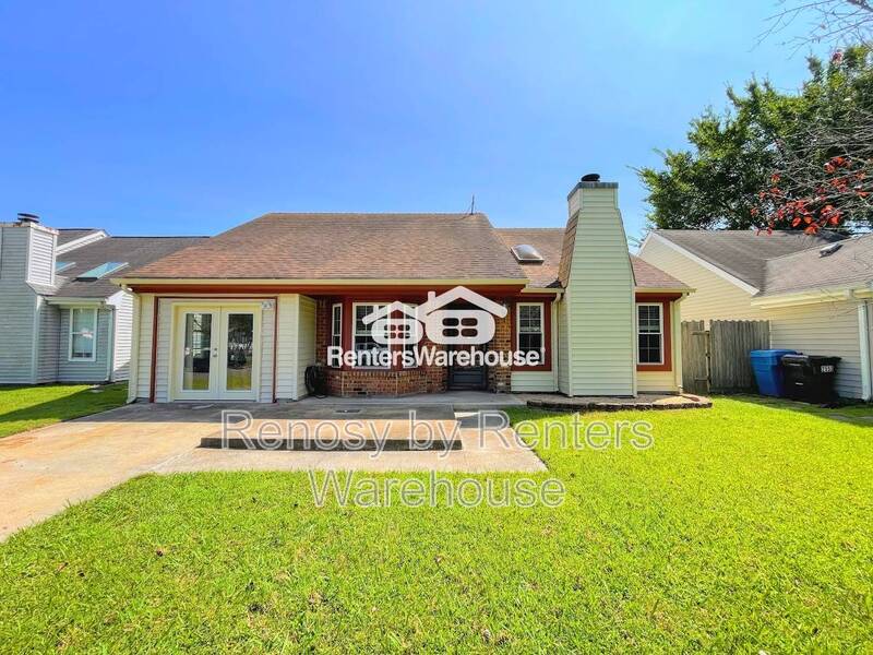 Virginia Beach House: 2549 Hunters Run Trail