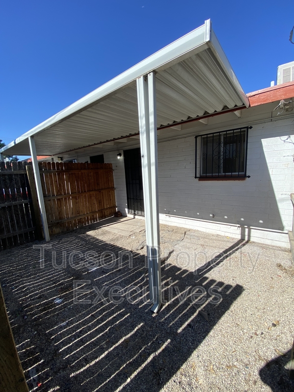 Tucson Condo: 4239 E. Lee Street