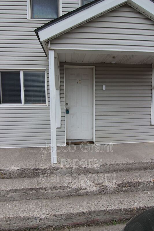 Pocatello House: 4719 Yellowstone Ave