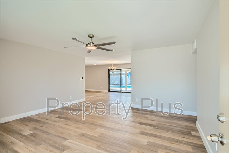 Scottsdale House: 8356 E Palm Ln