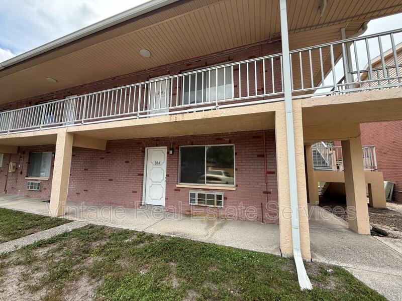 St. Petersburg Condo: 3301 58th Ave S