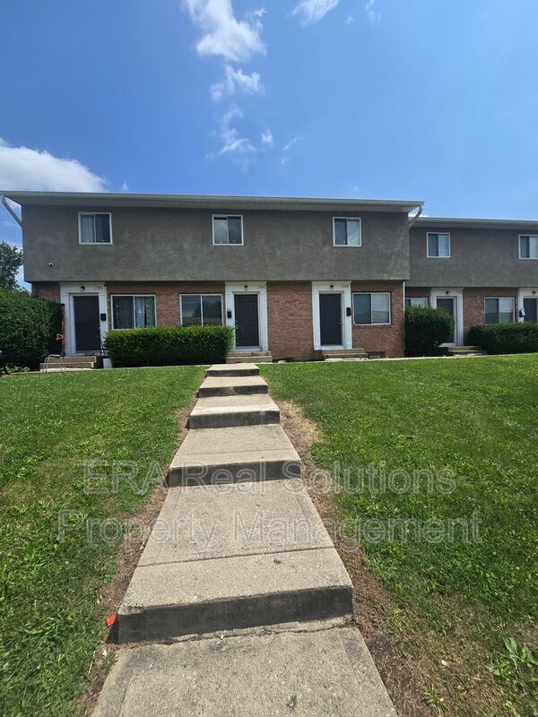 Columbus Condo: 1706 Carstare Dr