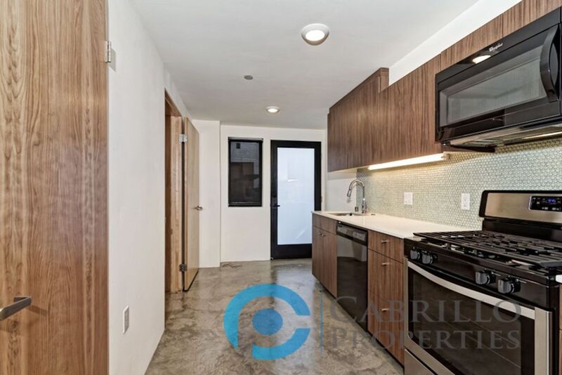 San Diego Condo: 2870 Fourth Ave