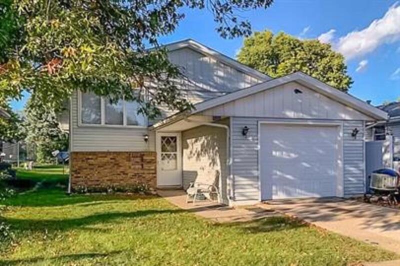 Peoria Heights Condo: 1105 E Samuel