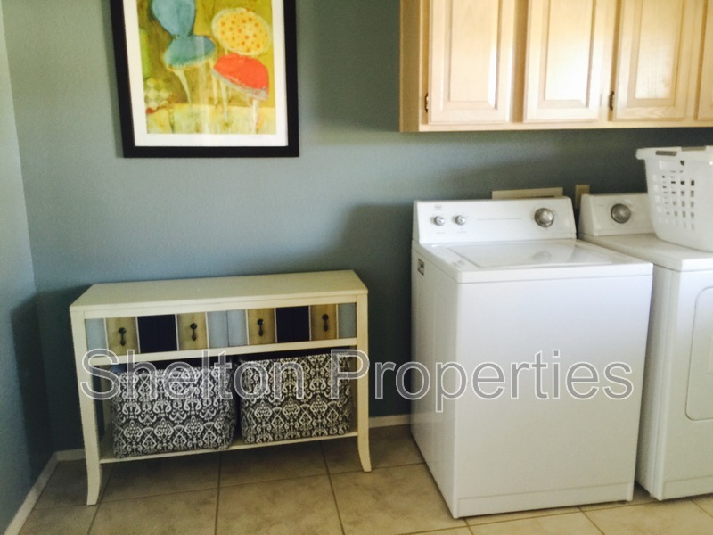 Surprise House: 9418 W Tonto Ln