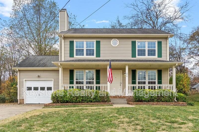 Clarksville House: 474 Bamburg Drive