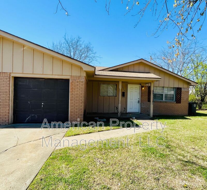 Tulsa House: 1596 S. 67th E. Ave