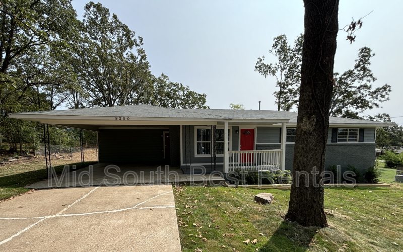 Sherwood House: 8200 Park Ave