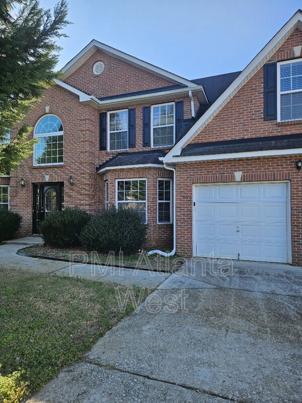 McDonough House: 1013 Odelle Cir