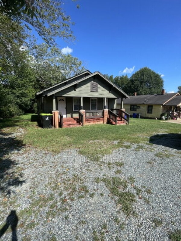 Siler City Condo: 119 S 7th Ave