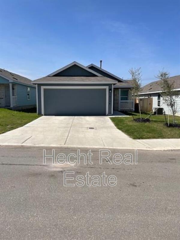 New Braunfels House: 2408 Lost Creek