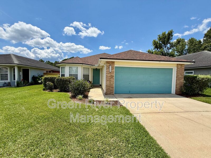 Orange Park House: 4139 Savannah Glen Boulevard