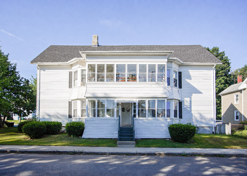 Chicopee Condo: 72 Walnut St