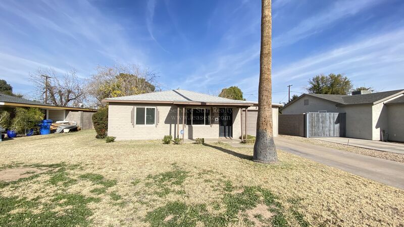 Phoenix House: 1114 E Oregon Ave