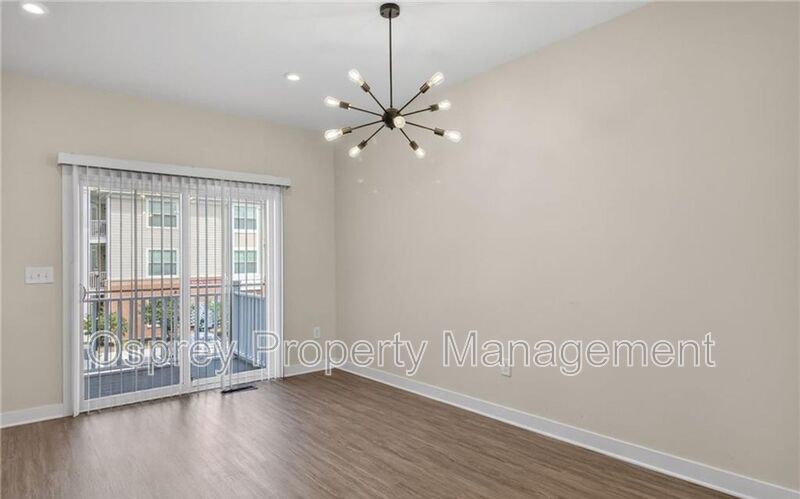 Spacious 3-Bedroom Townhome in Norfolk!  - Photo 7