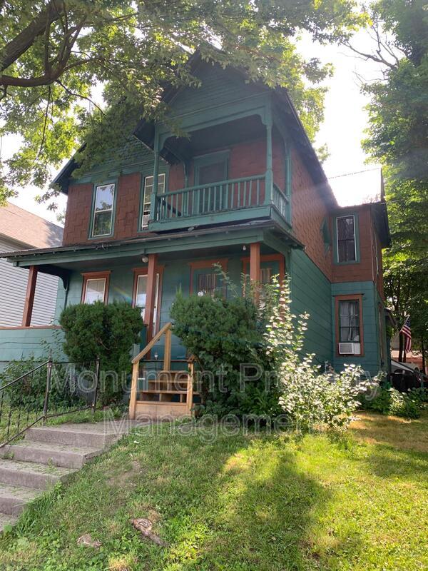 Watertown Condo: 435 S Meadow St