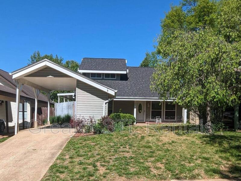 Request a Viewing for 425 Great Hill Drive Tenant Turner