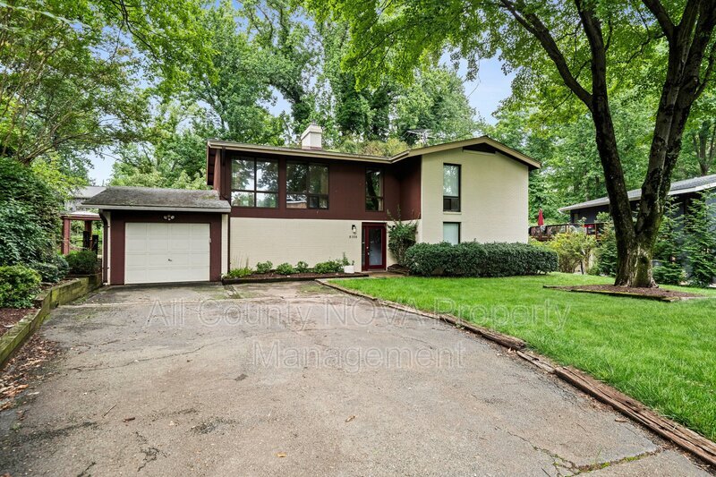 Main Rental Photo 2