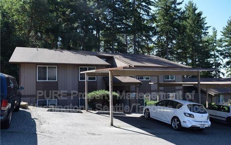 Tacoma Condo: 5031 S Orchard St