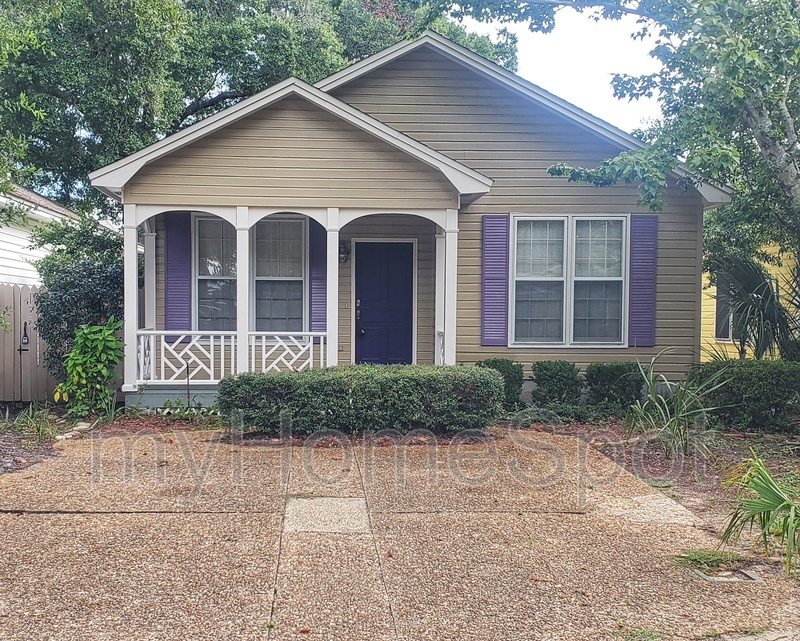 Pensacola House: 6 Palao Rd