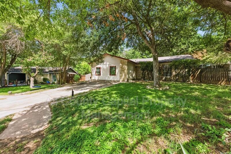 Austin House: 4802 Peach Grove Ct