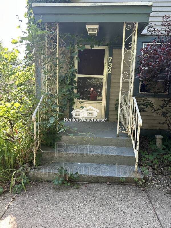 Des Moines House: 732 19th St