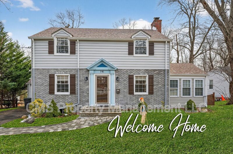 Summit House: 141 Passaic Ave