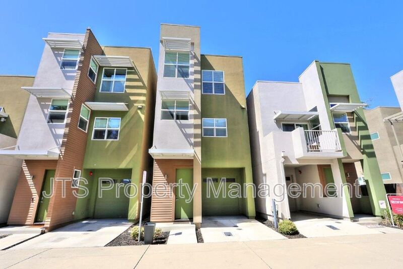 West Sacramento House: 396 Midstream Ln