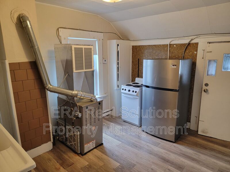 Lorain Condo: 448 Delaware Avenue